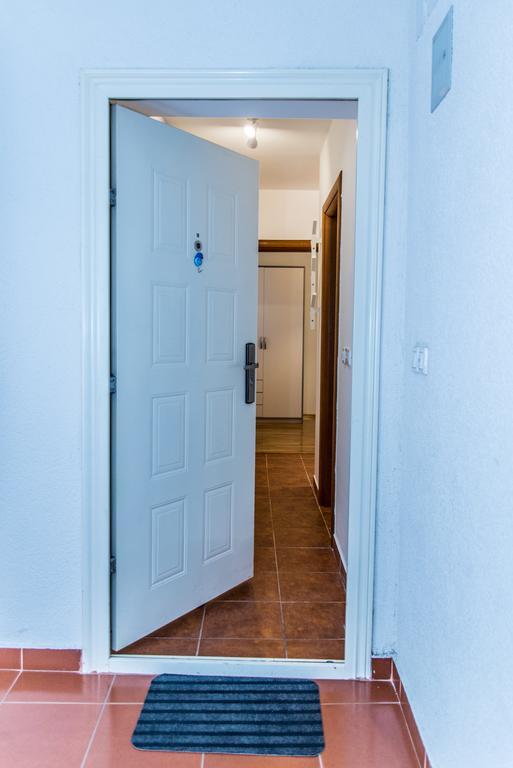 Apartment Roko أوسييك المظهر الخارجي الصورة